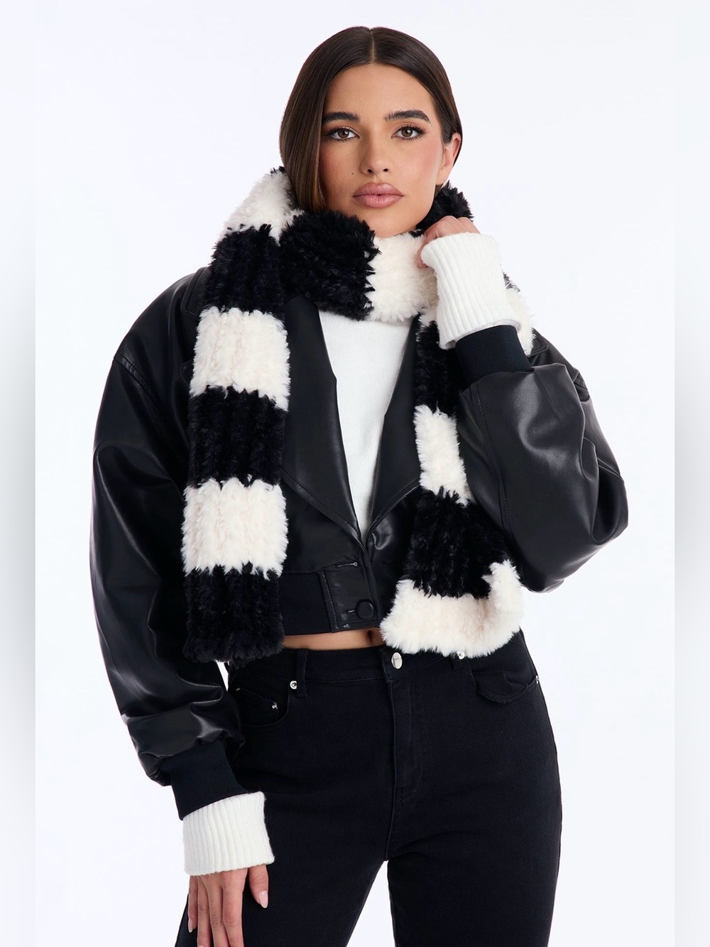 Black & White Faux Fur Striped Scarf – Women